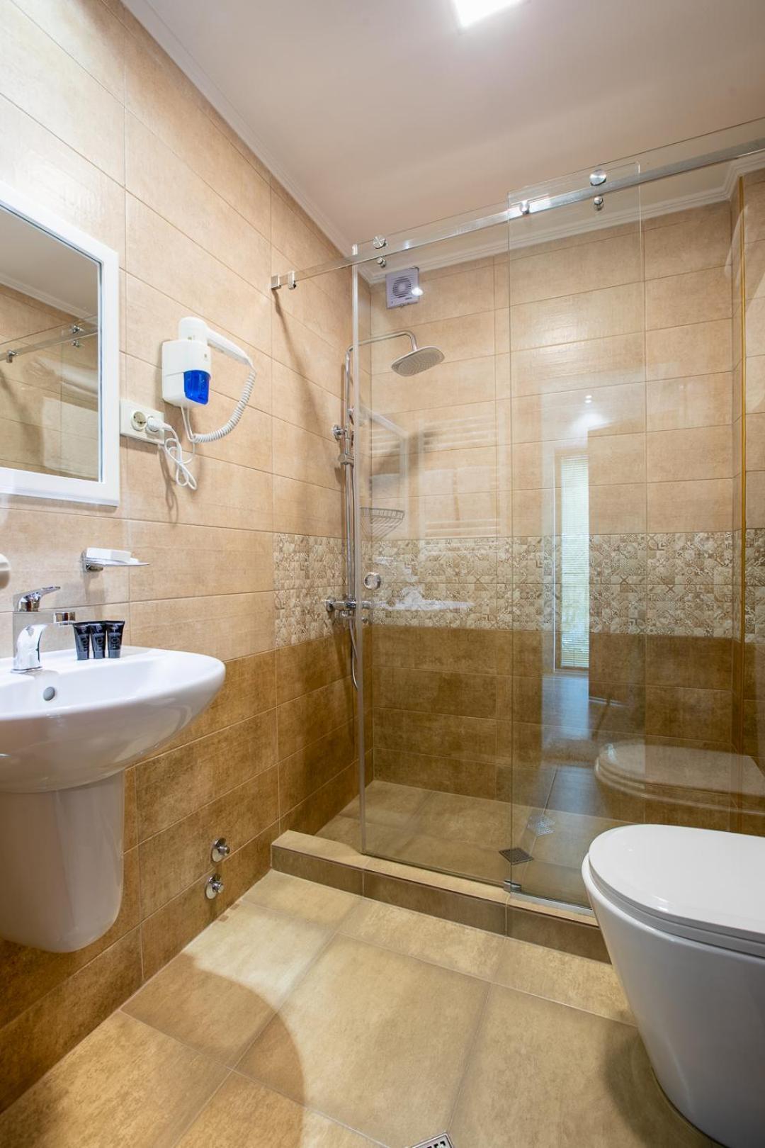 Hotel Gold Tower ميستيا الغرفة الصورة