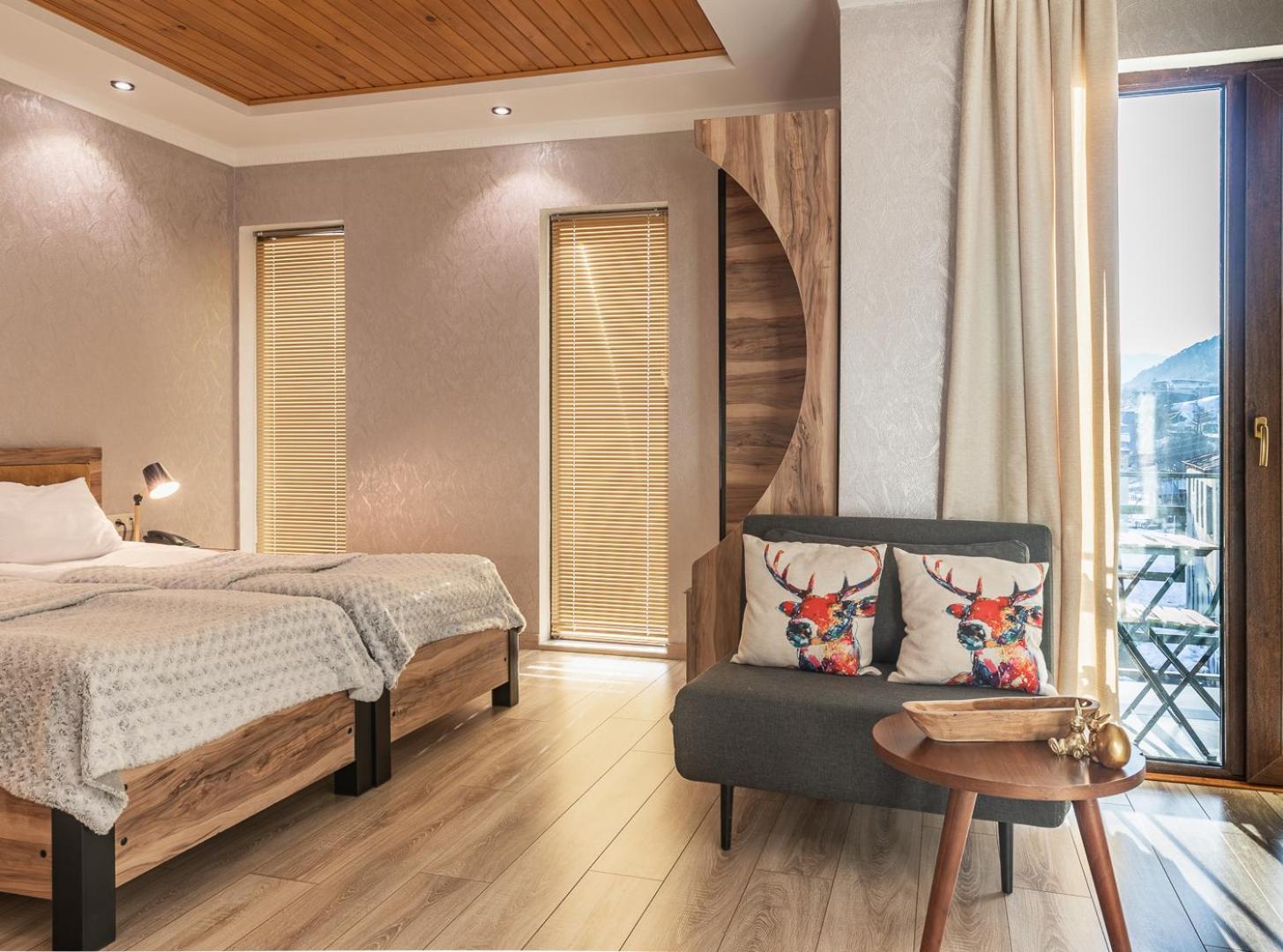 Hotel Gold Tower ميستيا المظهر الخارجي الصورة