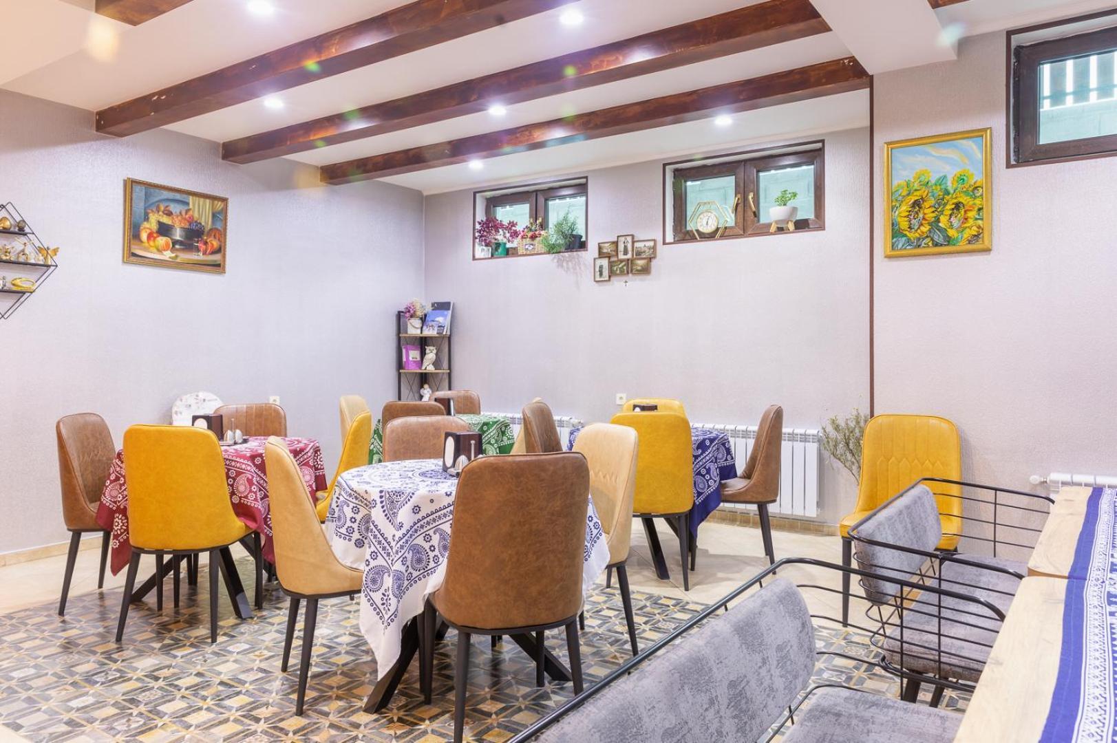 Hotel Gold Tower ميستيا المظهر الخارجي الصورة